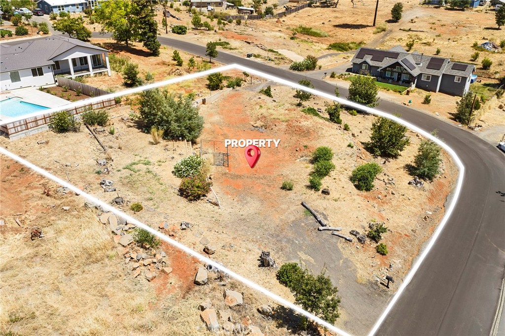 main property photo 13