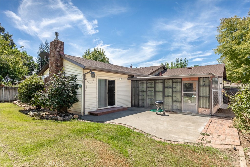 main property photo 34