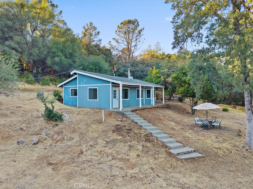 main property photo 18
