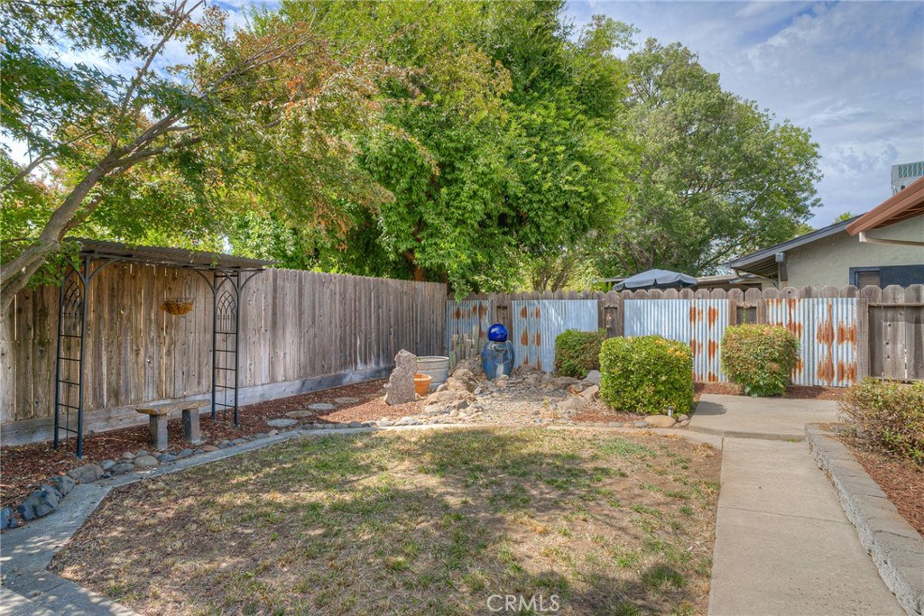 main property photo 26