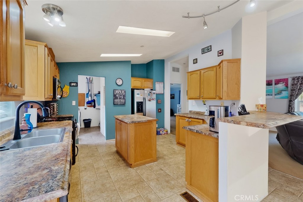 main property photo 10