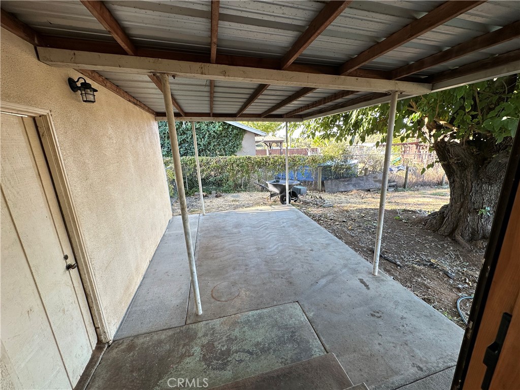main property photo 16