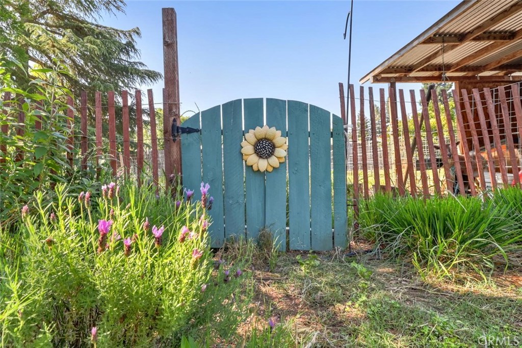 main property photo 44