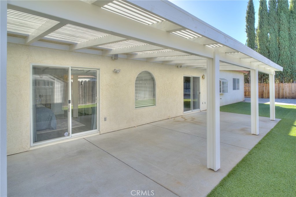 main property photo 33