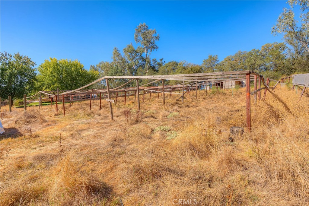 main property photo 36