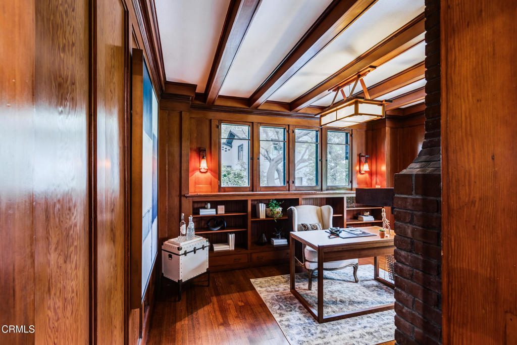 main property photo 18