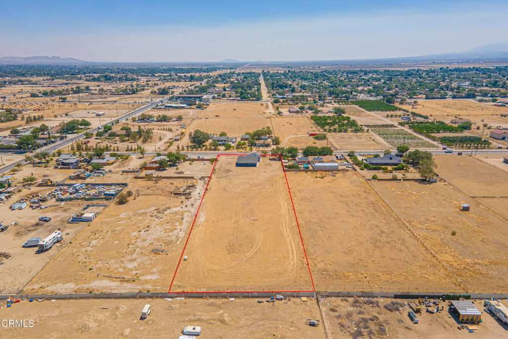 main property photo 34