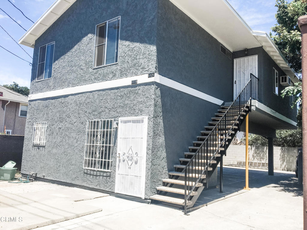 main property photo 9