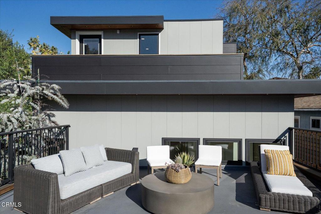 main property photo 68