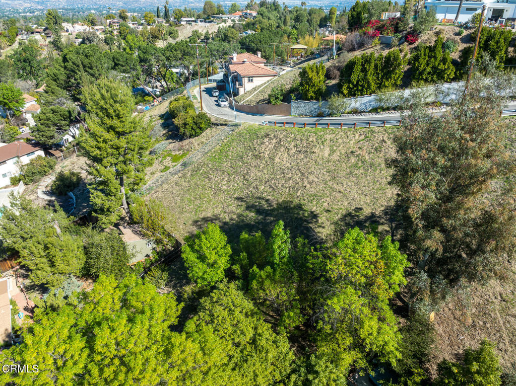 main property photo 42