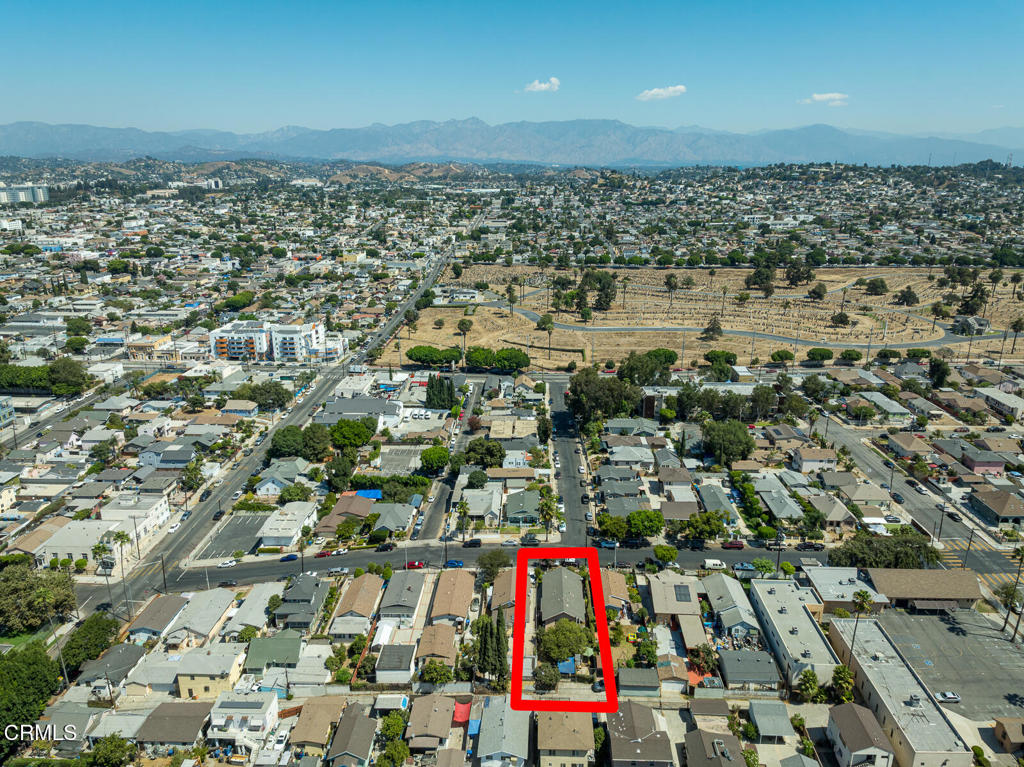 main property photo 10