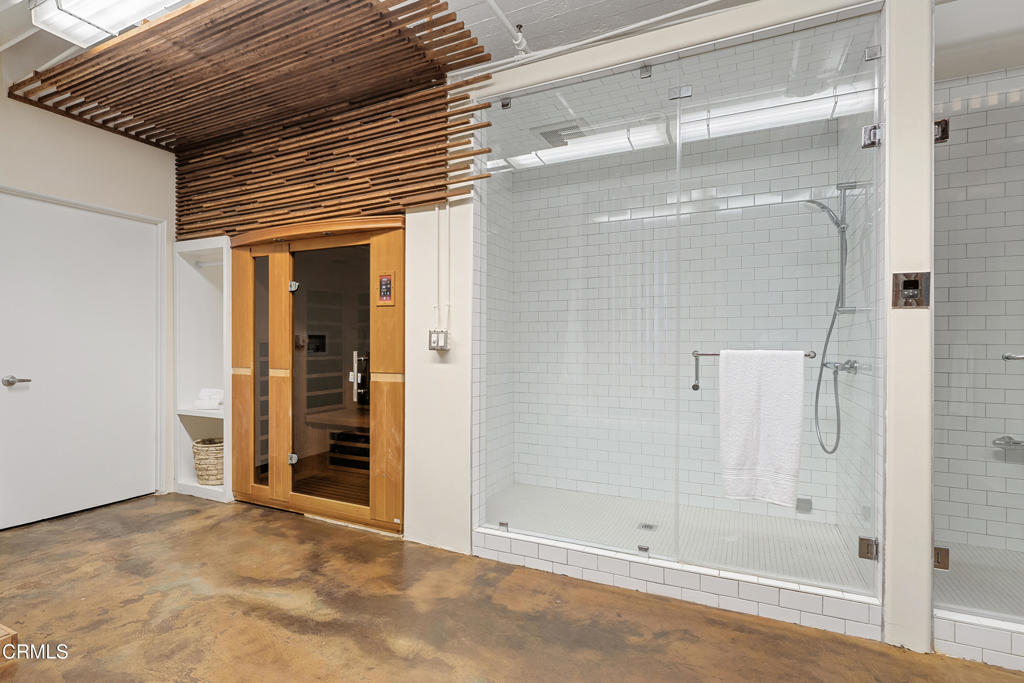 main property photo 66