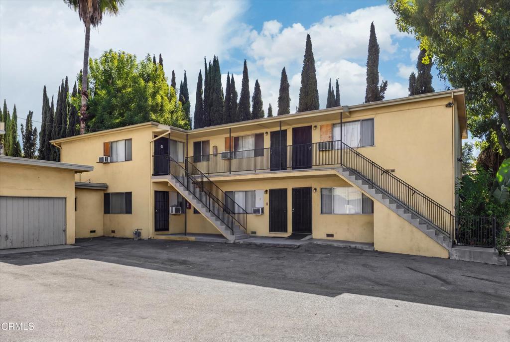 main property photo 4