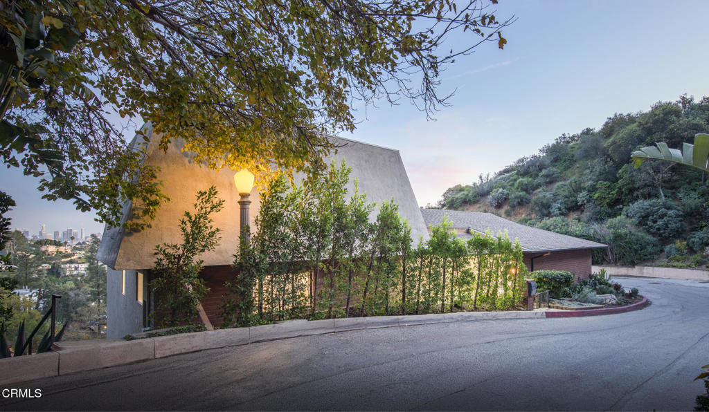 main property photo 49
