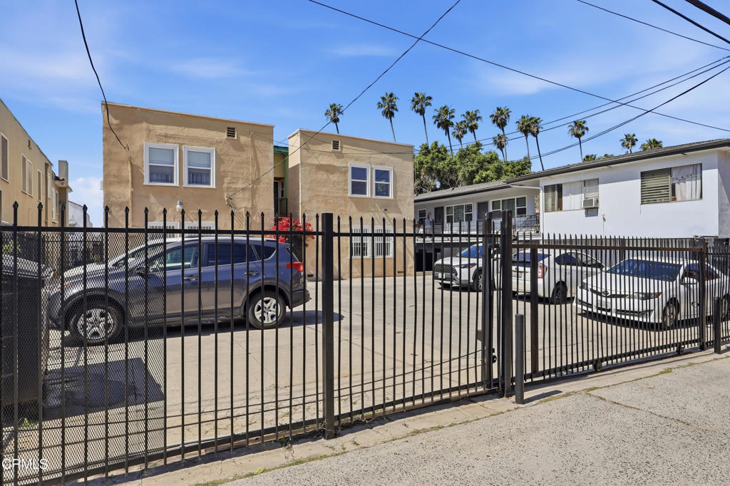 main property photo 48