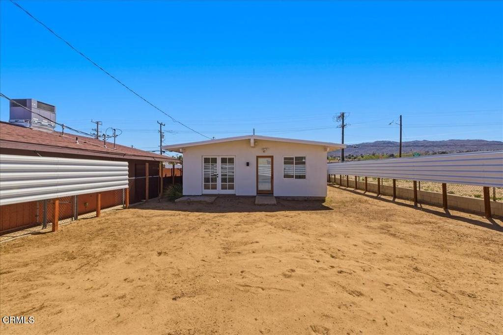 main property photo 23