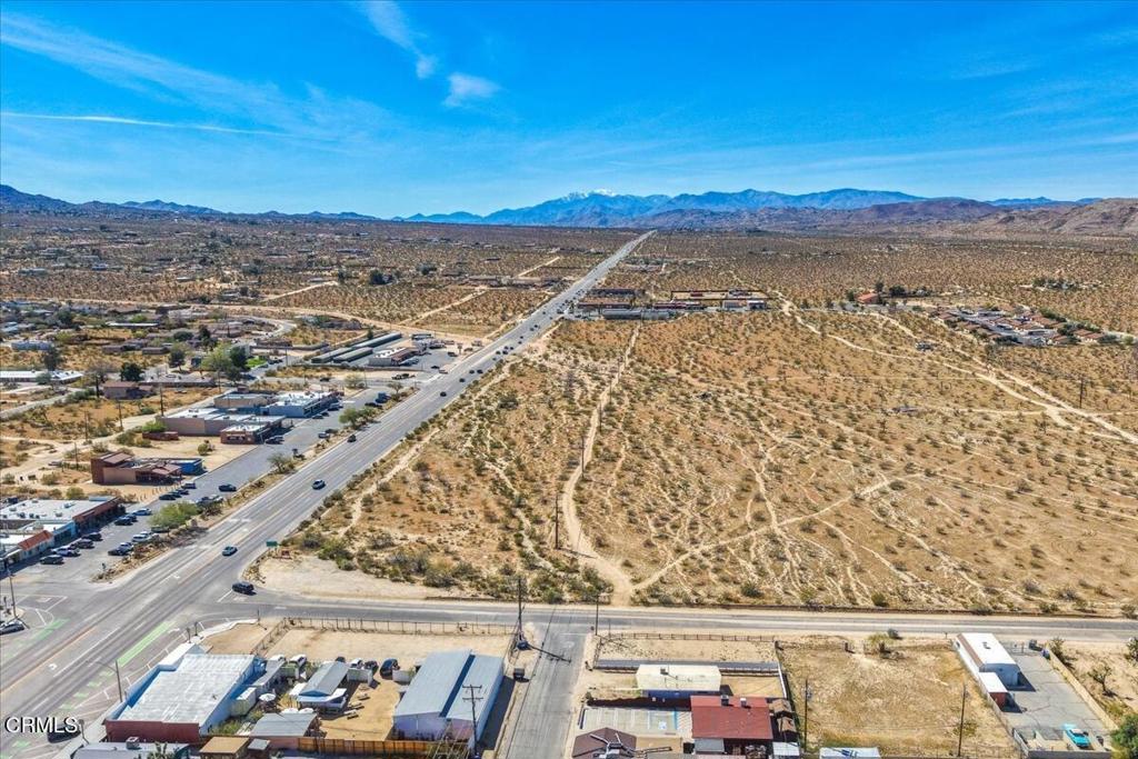 main property photo 40