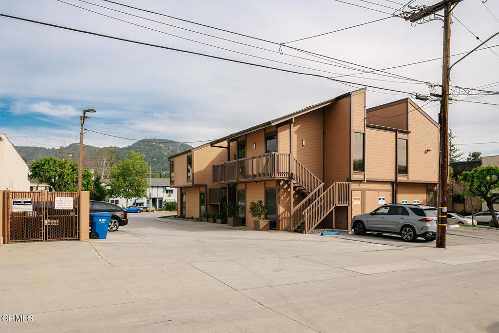 main property photo 60