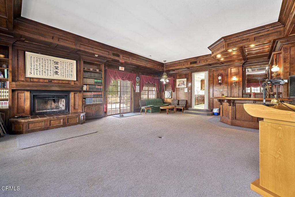 main property photo 19