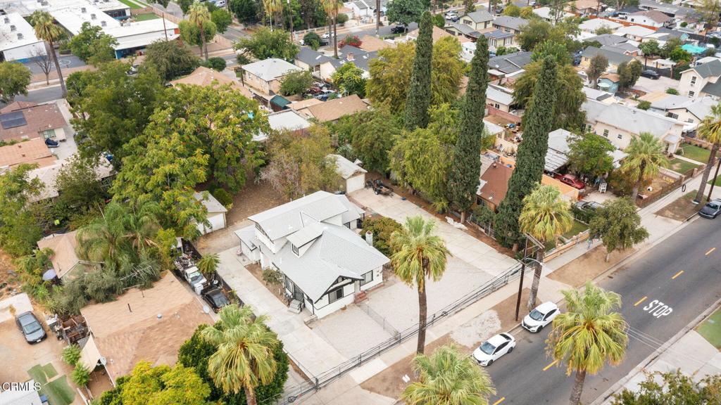 main property photo 26