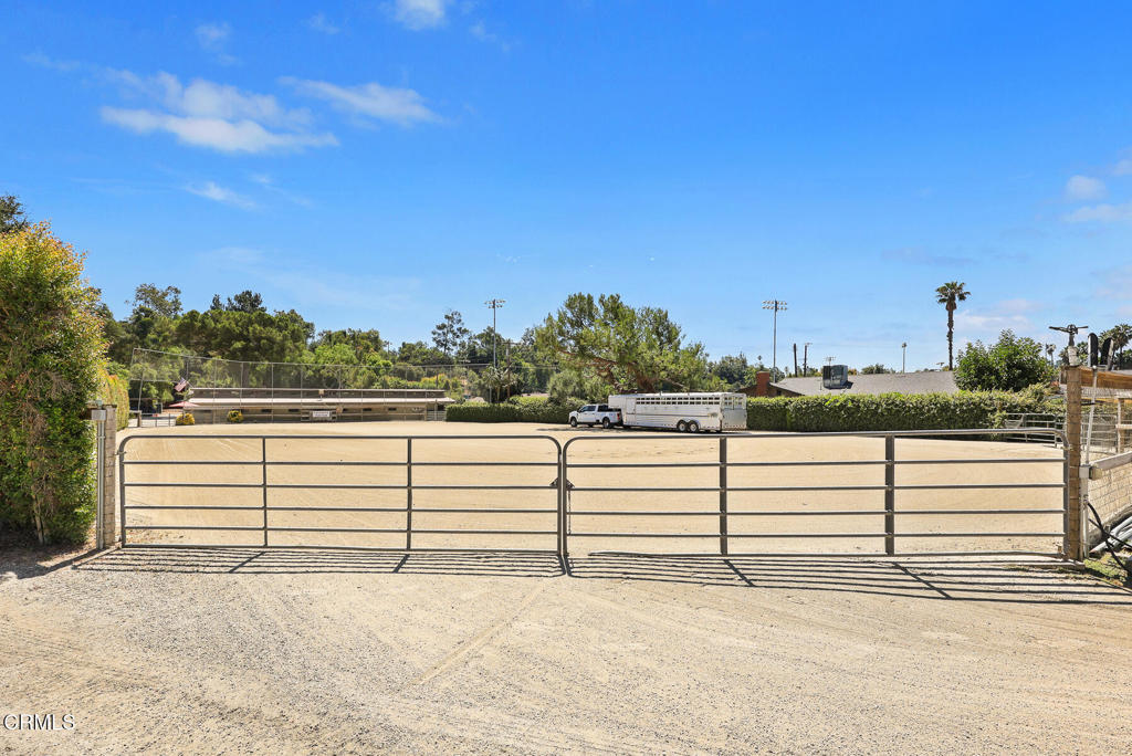 main property photo 15