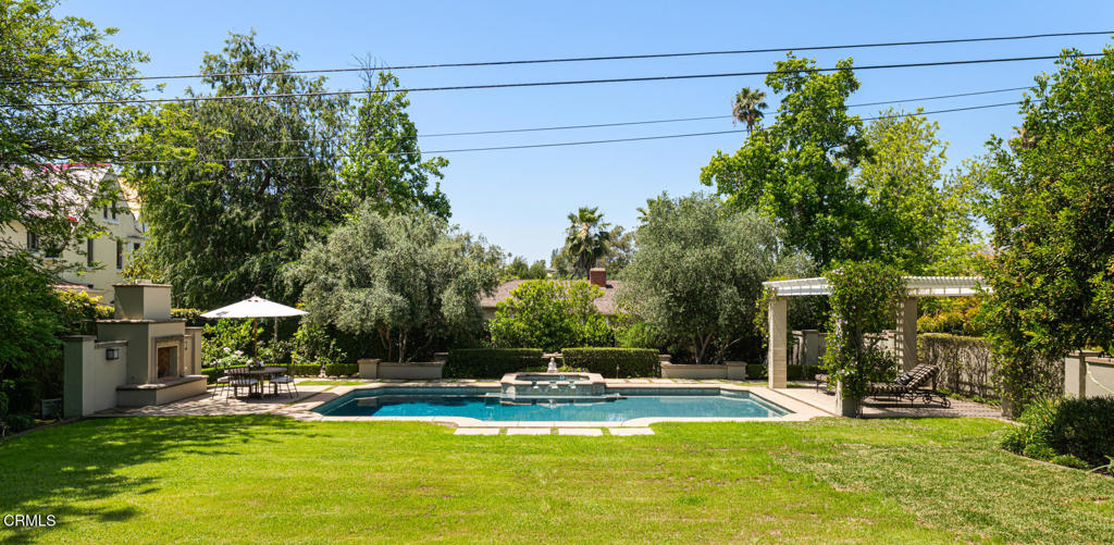 main property photo 61