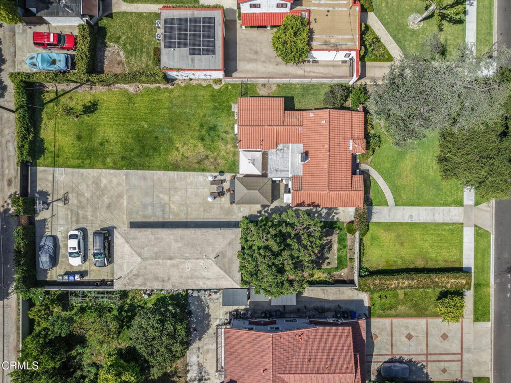 main property photo 30