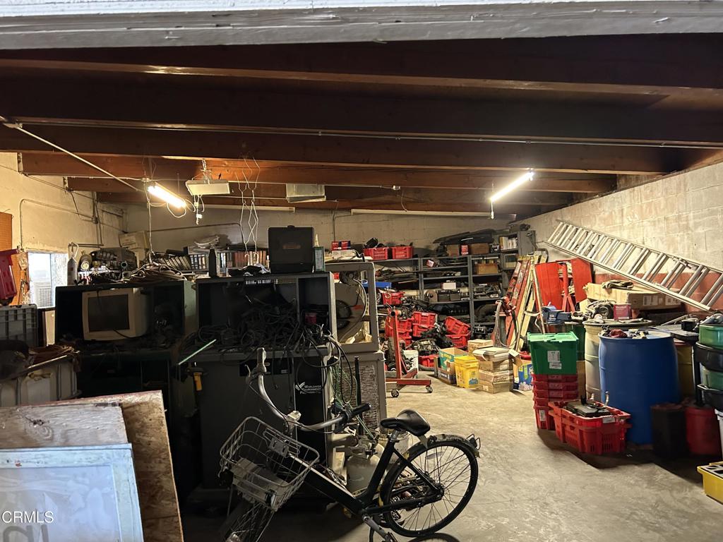 main property photo 39