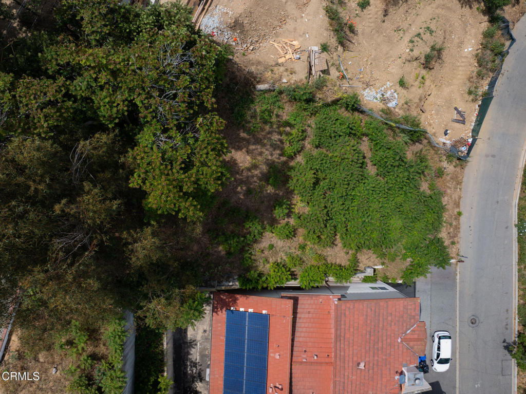 main property photo 12