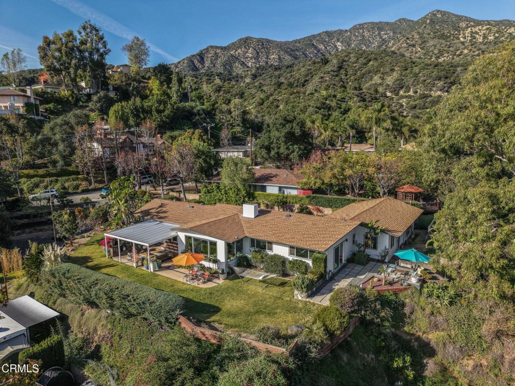 main property photo 32