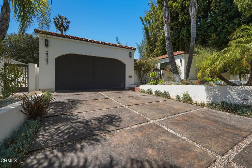 main property photo 59