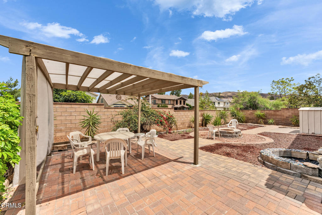 main property photo 6