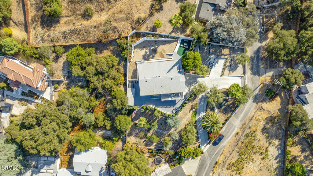 main property photo 51