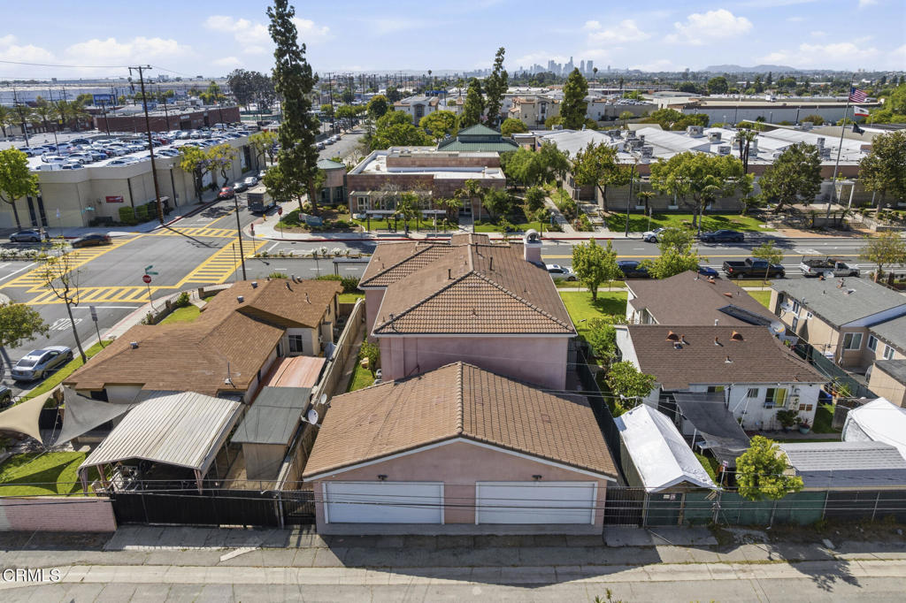 main property photo 50