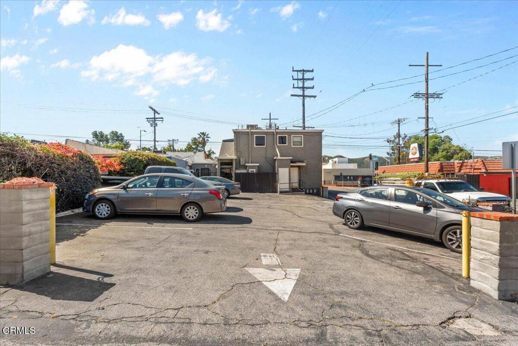 main property photo 7