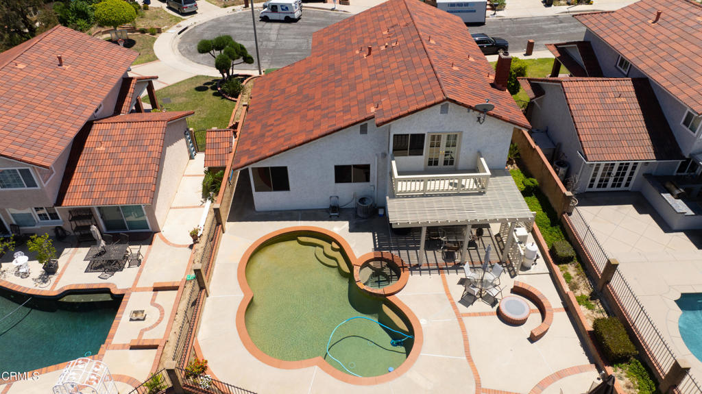 main property photo 44