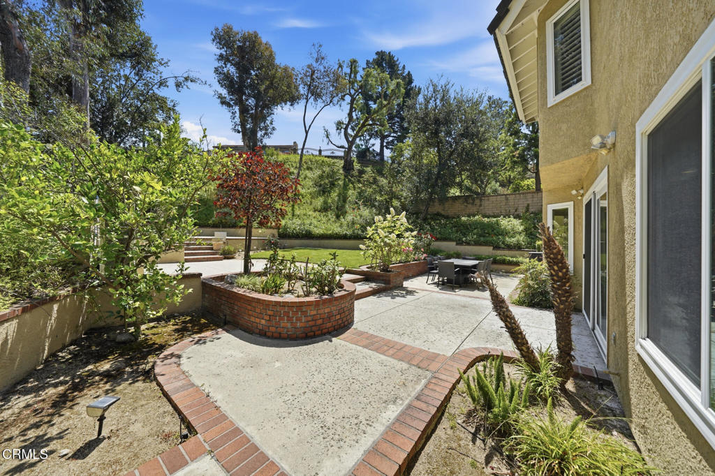main property photo 41