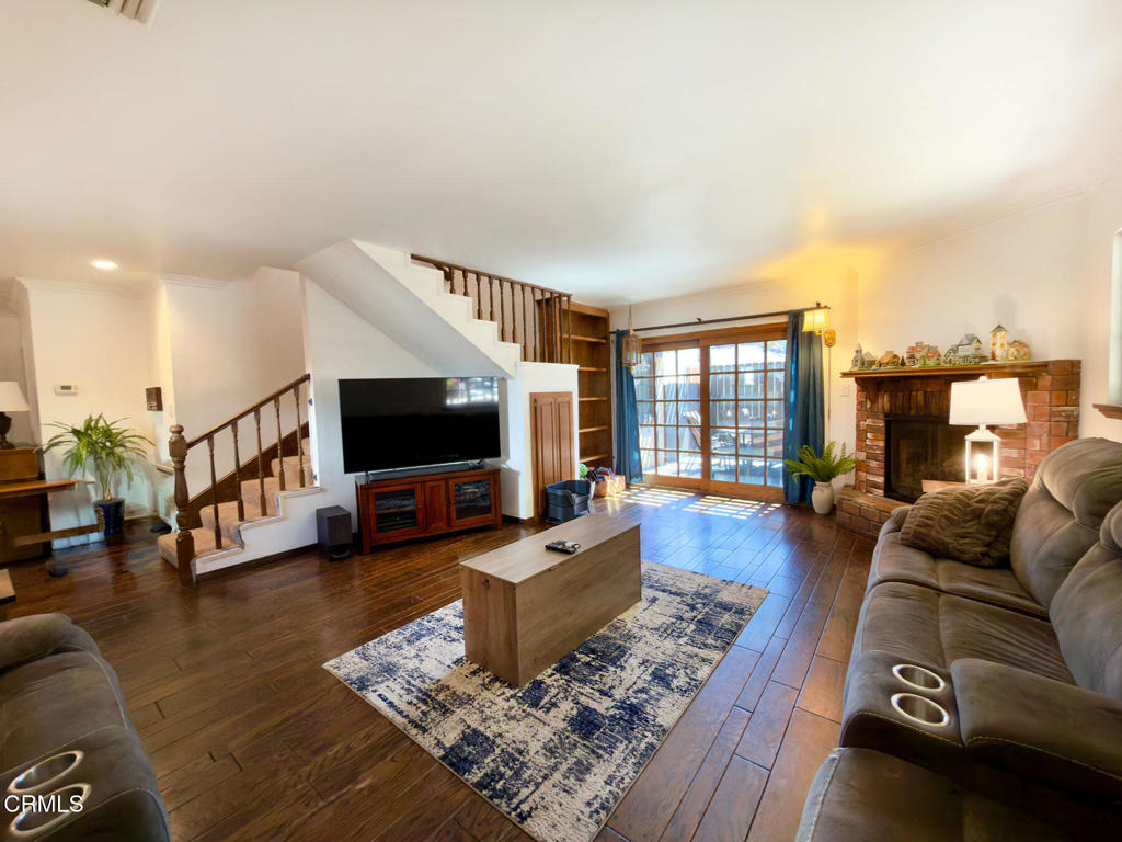 main property photo 7