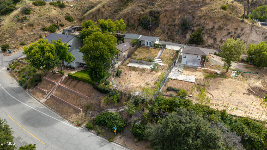main property photo 16