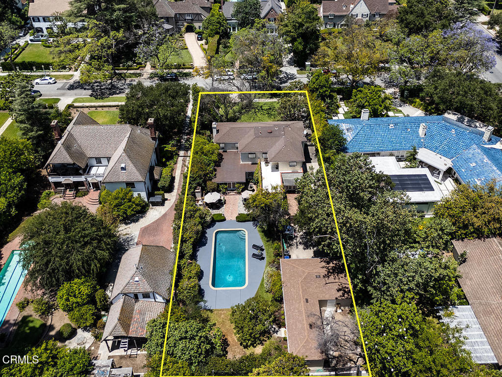 main property photo 47