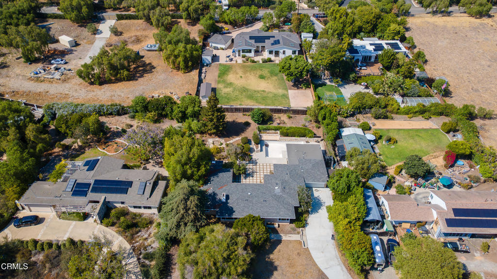 main property photo 41