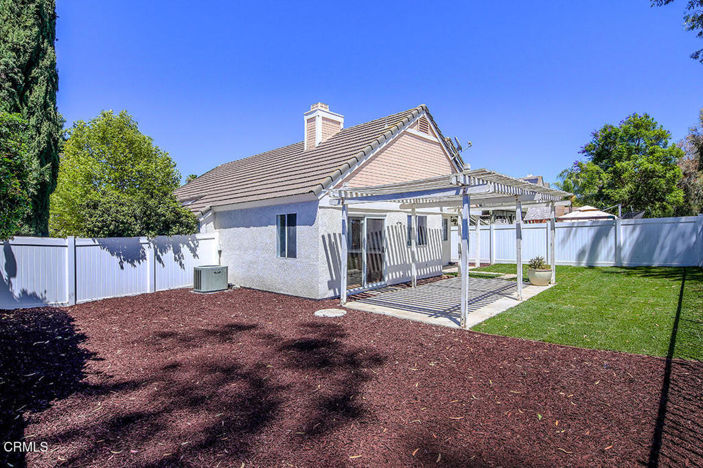 main property photo 23