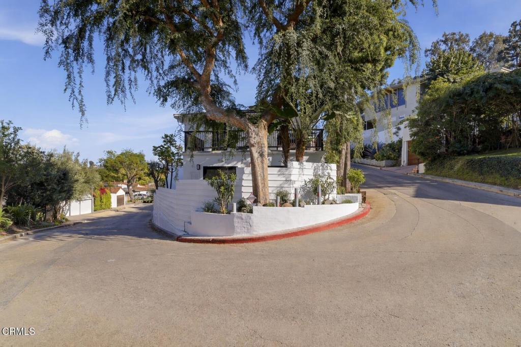 main property photo 58