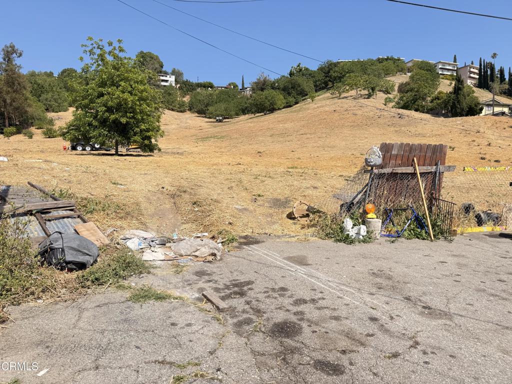 main property photo 17