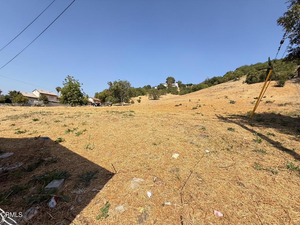 main property photo 18