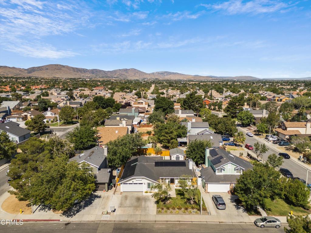 main property photo 23