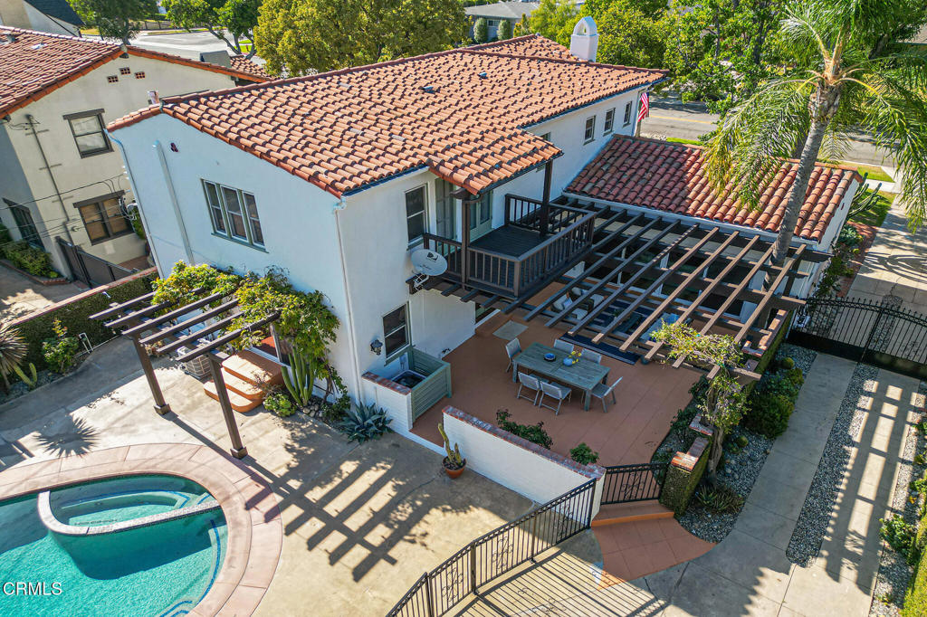 main property photo 51