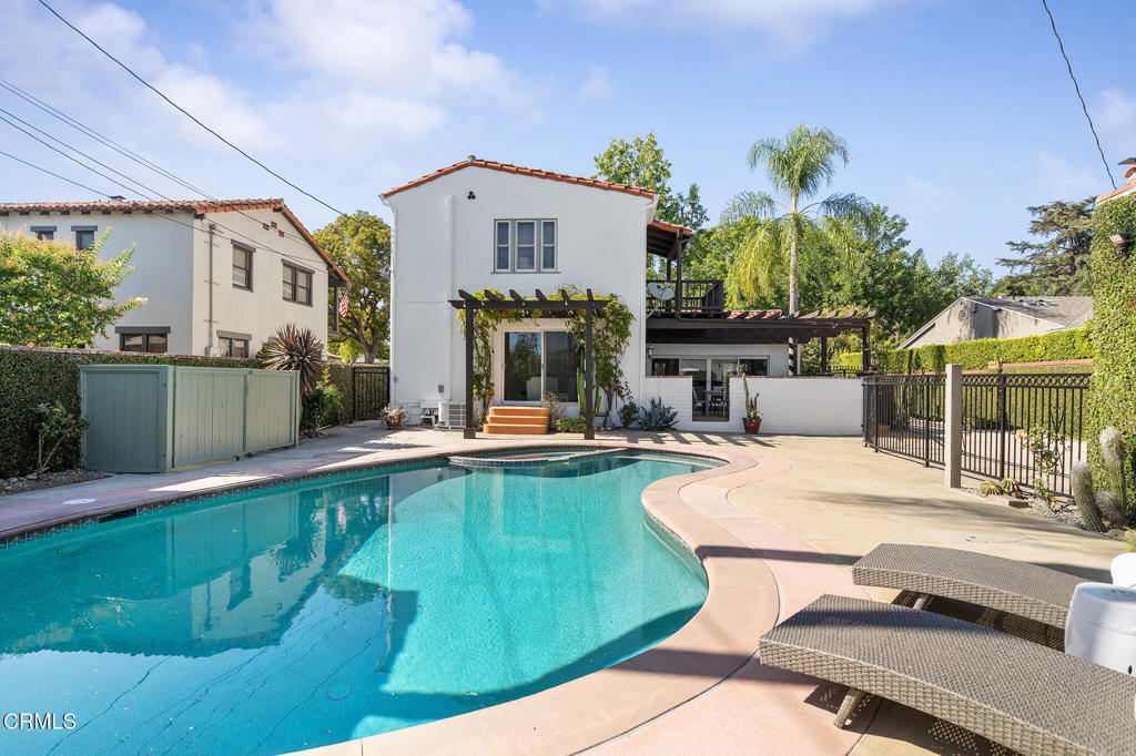 main property photo 60