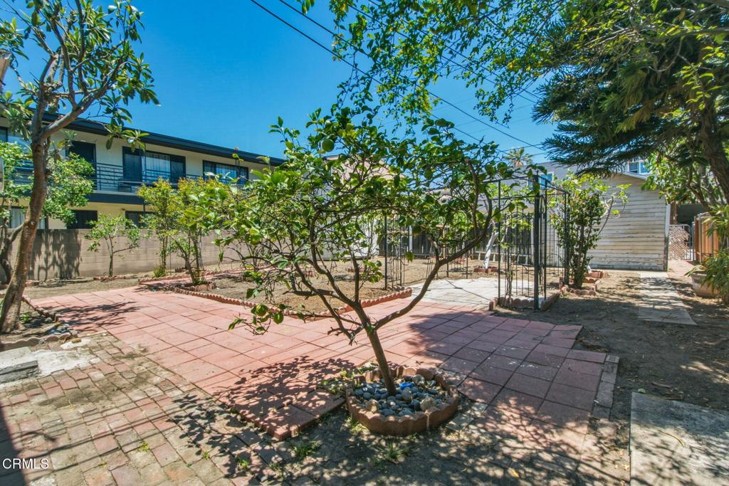 main property photo 10
