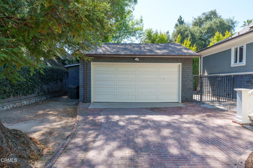 main property photo 64